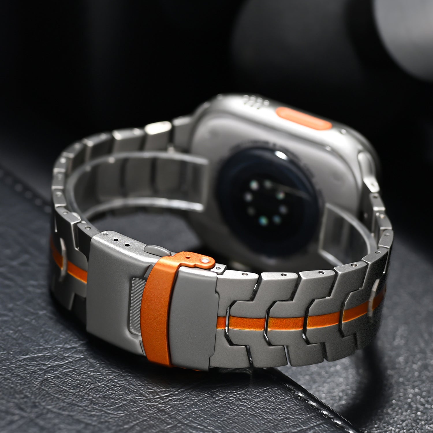 Time Wheel Titanium Band LUX15