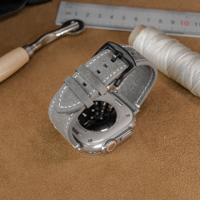 Luxury Vintage Leather Strap