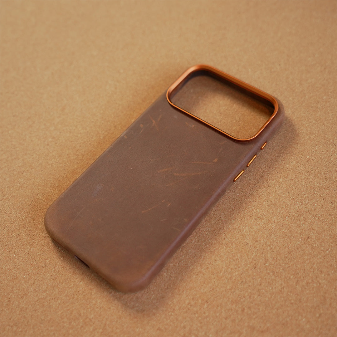Distressed Leather MagSafe Case for iPhone