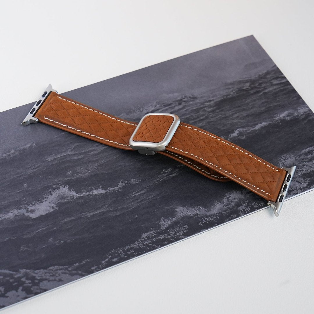 Diamond Check Leather Magnetic Strap