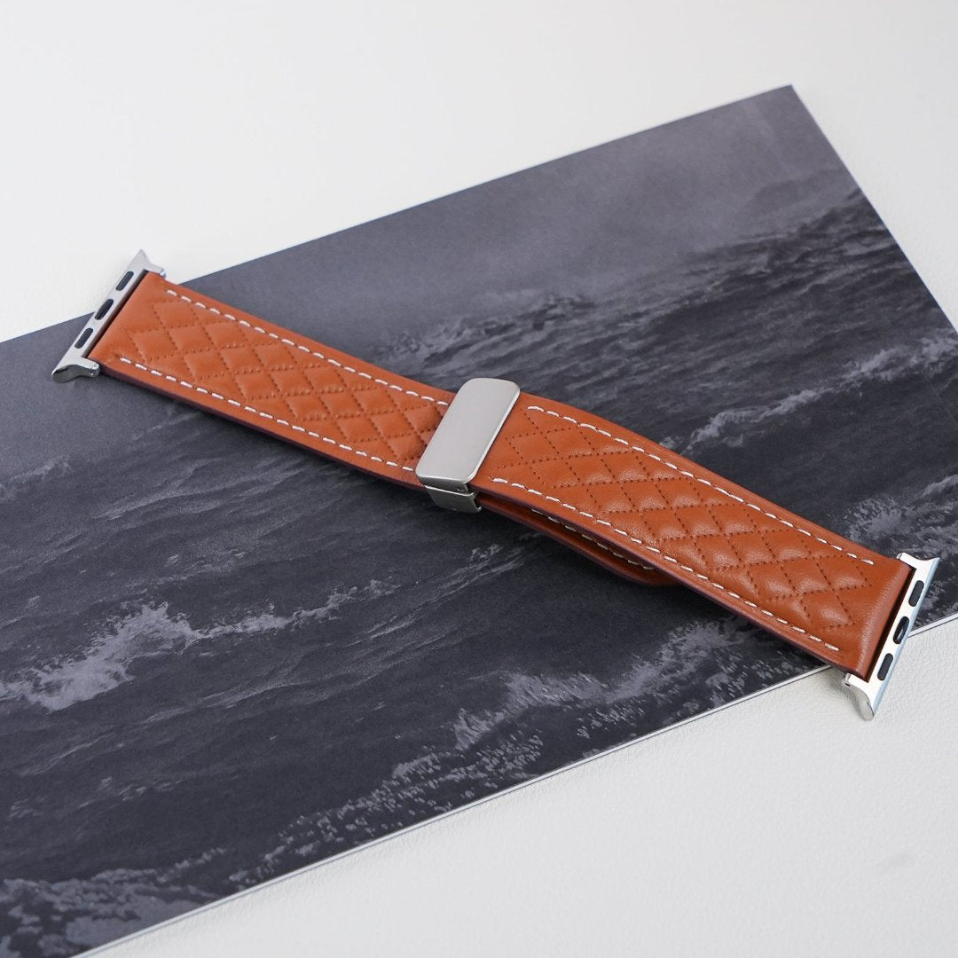 Diamond Check Leather Magnetic Strap